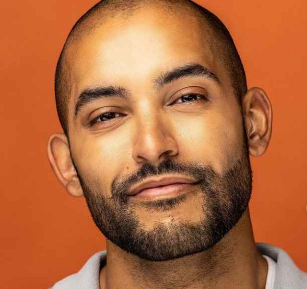 Erik Hernandez Bio, Age, Gay, Family, Height, Net Worth NEWSTARS