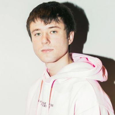 Alec Benjamin- Wiki, Age, Height, Net Worth, Girlfriend, Ethnicity ...