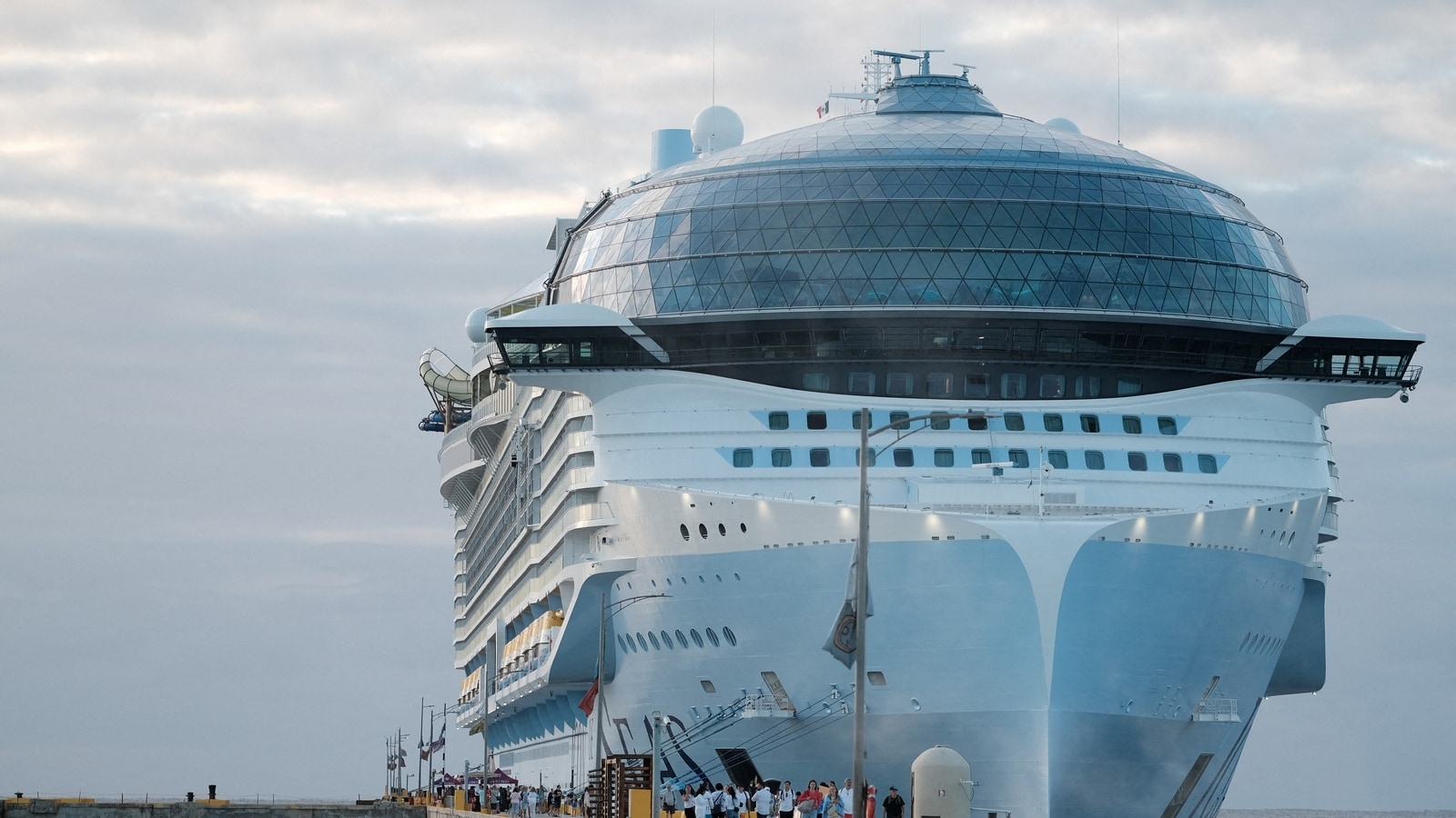 Man leaps to death from Royal Caribbean’s Icon of the Seas, world’s largest cruise ship