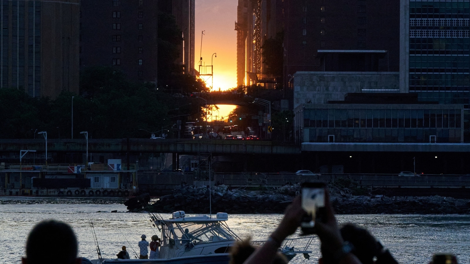 What is Manhattanhenge? 5 incredible photos of Sun aligning with Manhattan skyscrapers