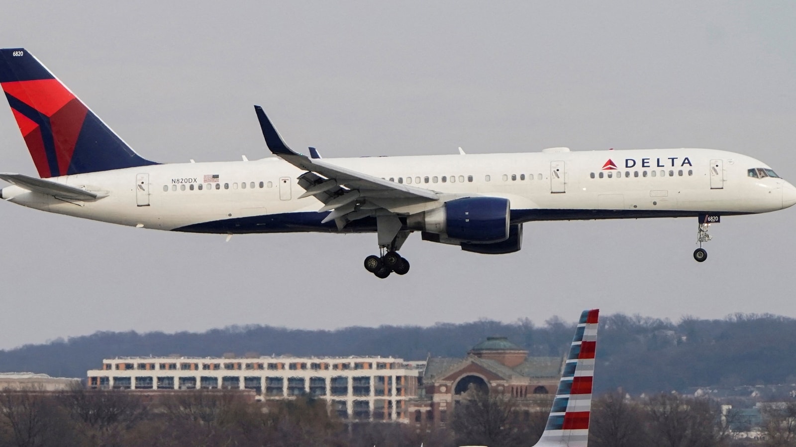 ‘Wear proper undergarments’: Delta Airlines’ memo to flight attendants raises eyebrows