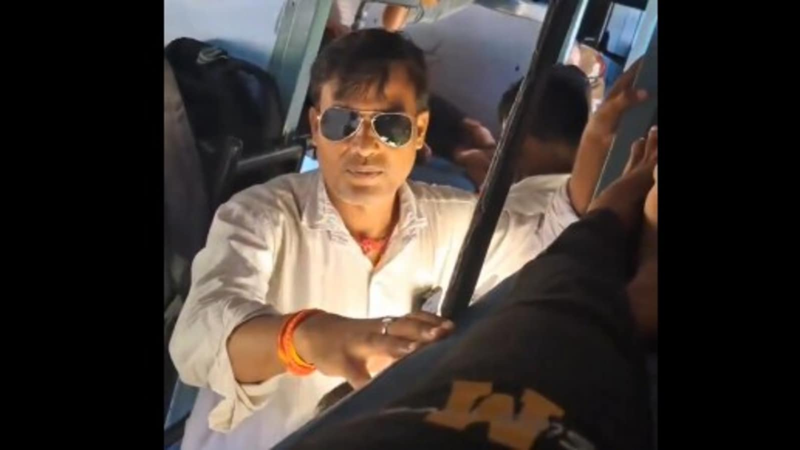 ‘Will you take berth forcefully?’: Man without ticket fights with passenger, demands reserved seat. Watch