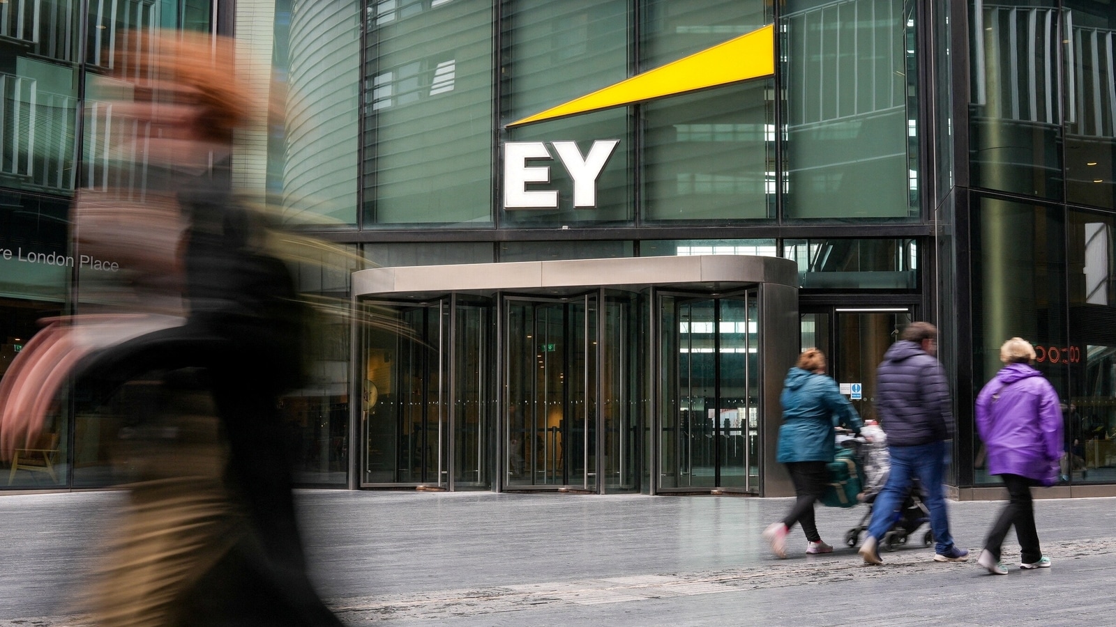 Fired EY employee breaks silence on video courses row: ‘We all work with 3 monitors’